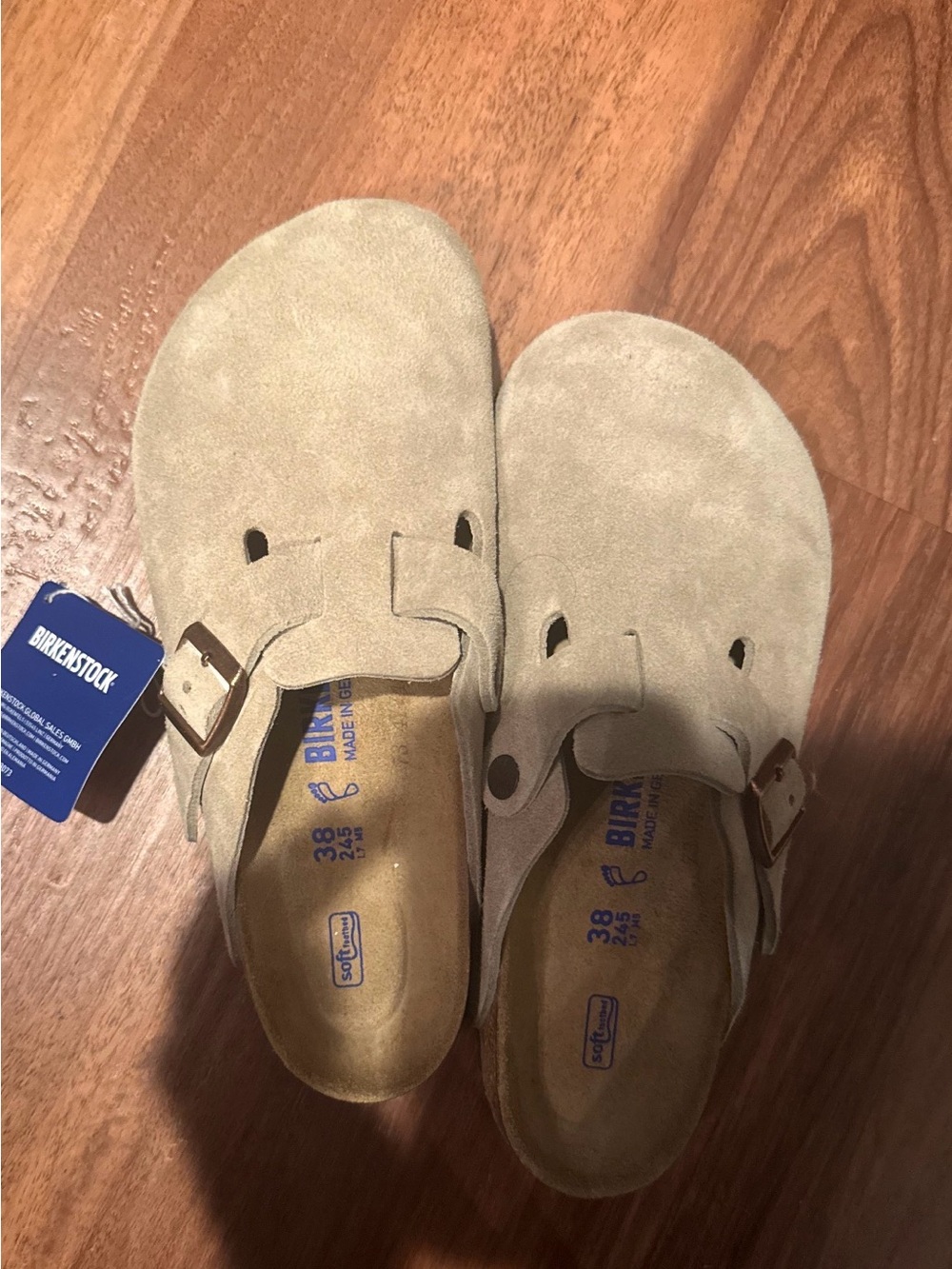 Birkenstock Suede Slip-On Clogs in Light Tan Size 38 Brand new
